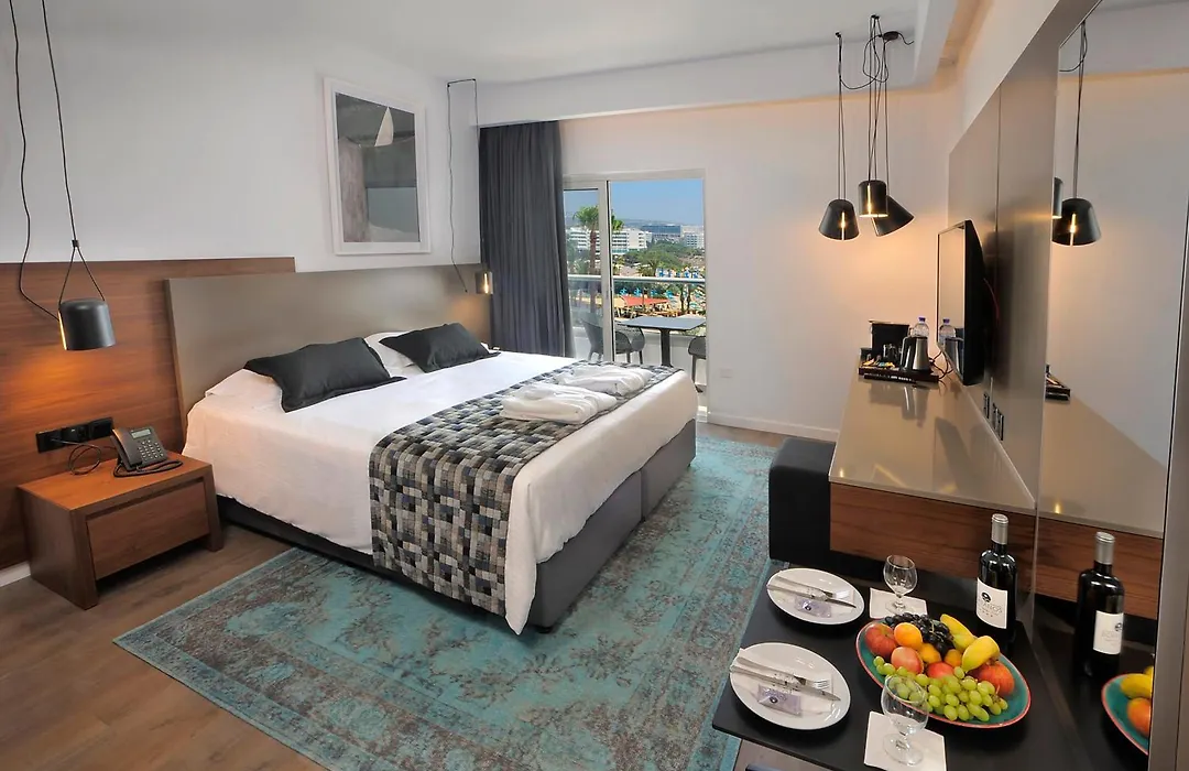 Okeanos Beach Boutique Hotel-1